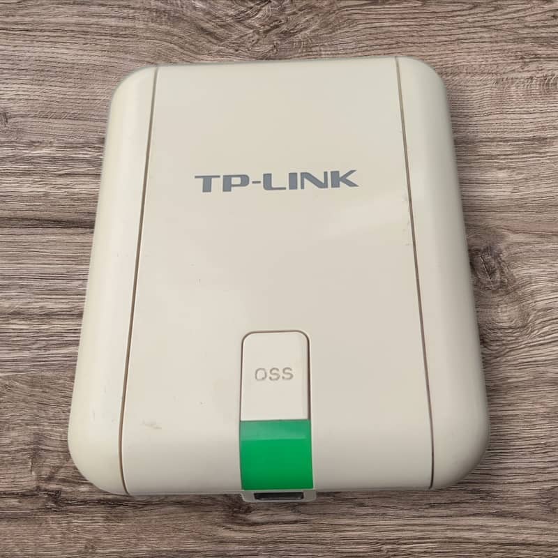 Wifi Router, Dahua POE, TP-Link Wifi adapter, Media converter 5