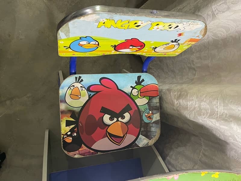 angry bird table chair 3