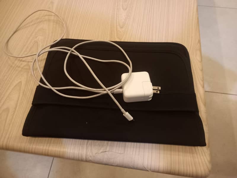 Macbook Air M12020 Apple 9