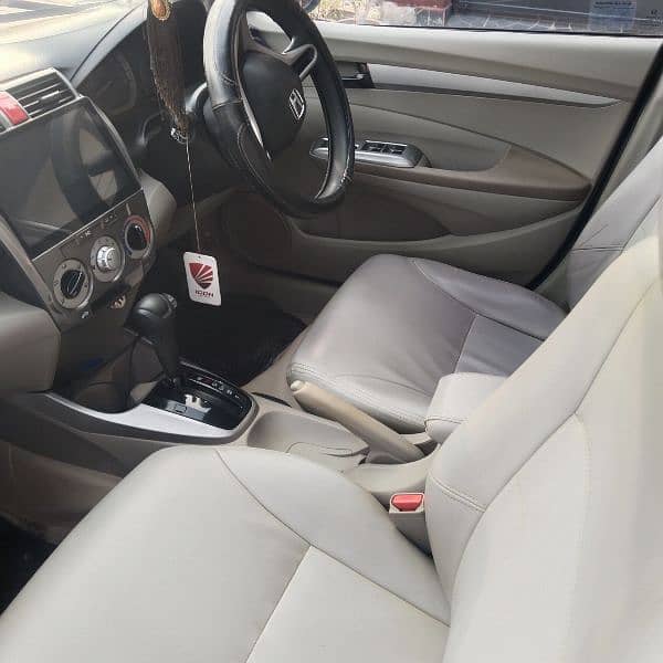 Honda City IVTEC 2018 1.3 Auto 10