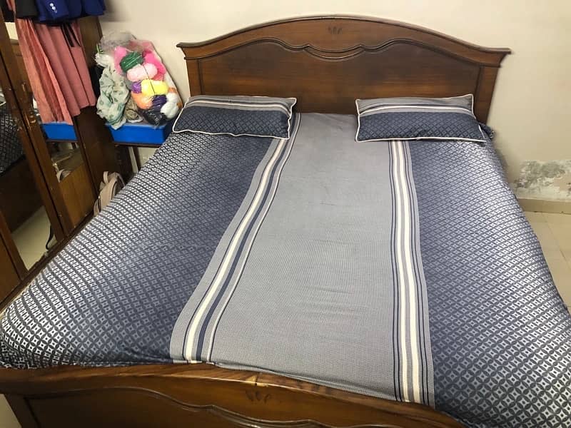 king size bed and Chester for sale 5