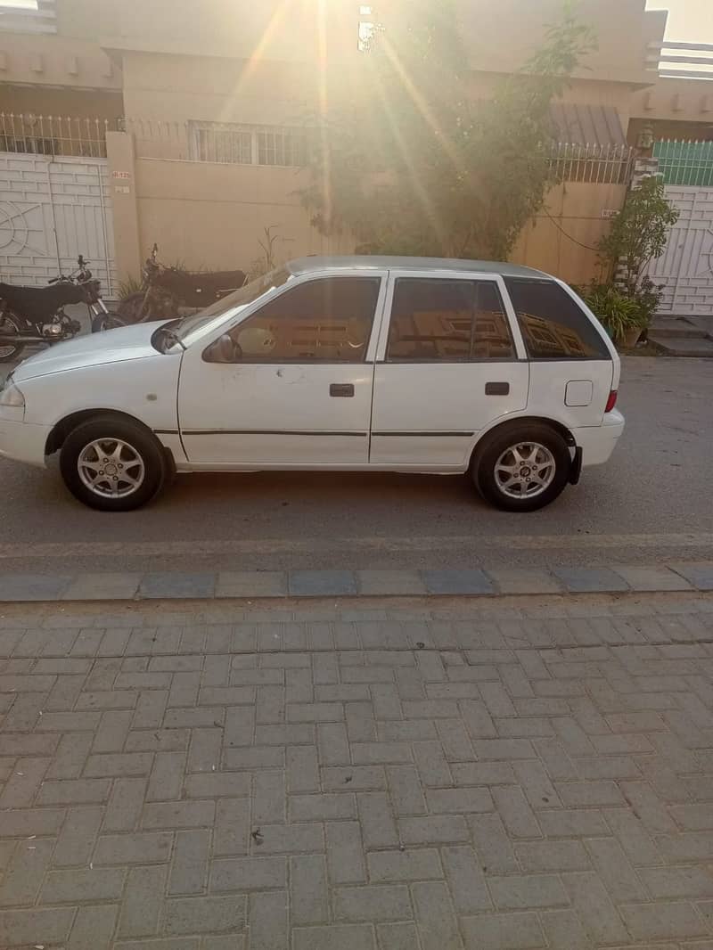 Suzuki cultus vxr-i Model 2007 1