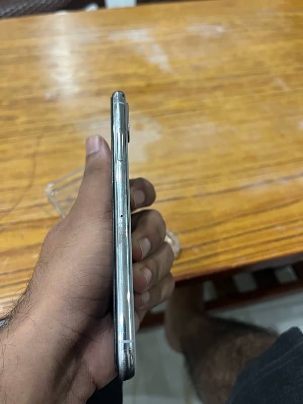 iPhone X 256GB NoN PTA 3