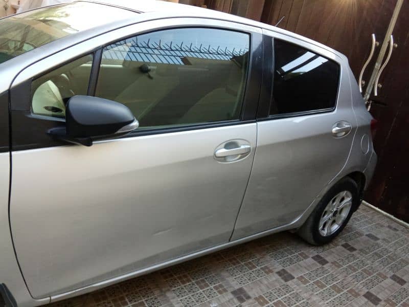 Toyota Vitz 2014 1