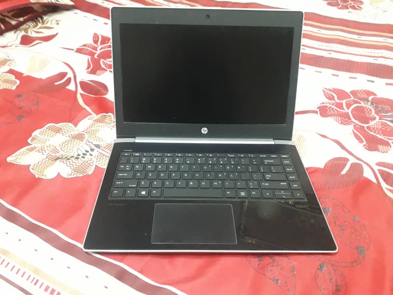 Hp-probook genr 8 i5. . 8/256 6