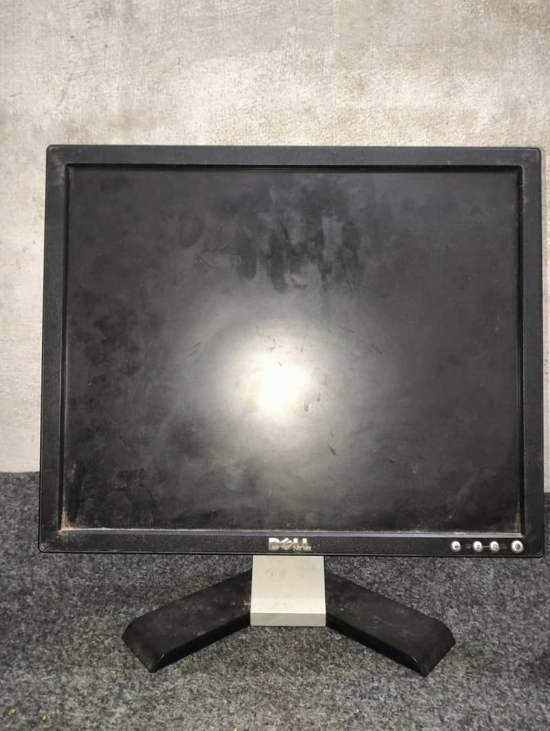 DELL LED MONITOR 10/10 CONDITION 0