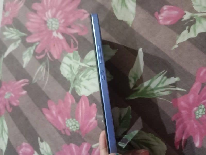 vivo yo2t model slightly used at a reasonable price 1