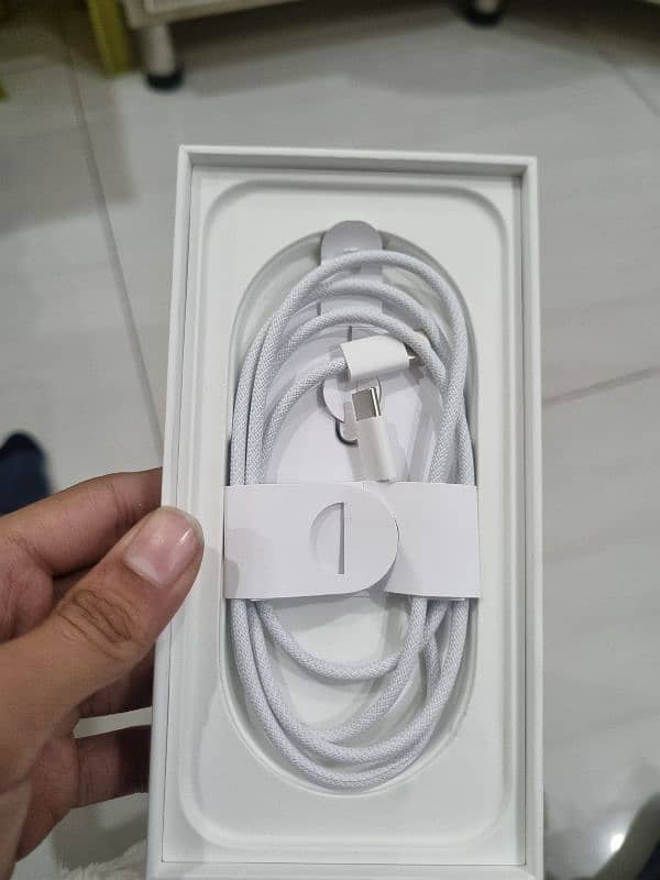 IPhone 16 pro 256GB physical + esim Pta Approved Mercantile 5