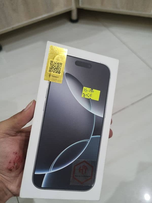 IPhone 16 pro 256GB physical + esim Pta Approved Mercantile 6