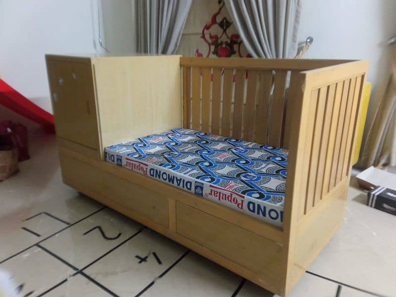 Baby Cot / Baby Crib 0