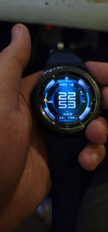 Samsung Gear S3 Frontier 46mm Dark Gray with dark blue band. 1