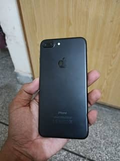 i phone 7plus PTA with box 32Gb Sell/Exchange