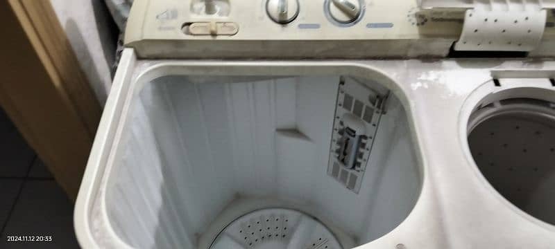 Haier washing machine & dryer 2