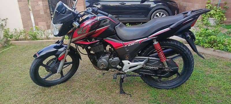 Honda CB 150 model 2017 10