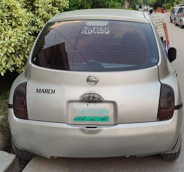 Nissan March 2002 5