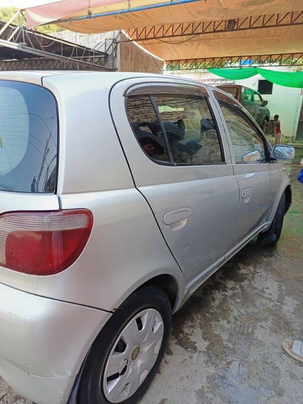 Toyota Vitz 1999 register 2007 1.3 sunroof 4