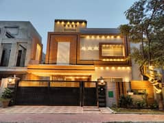 10 Marla brand new luxury house for sale