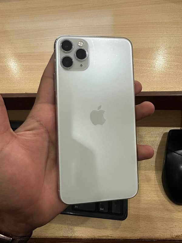 Iphone 11 Pro Max 2