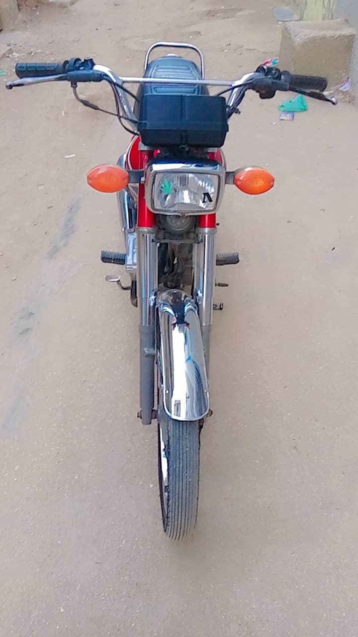 Honda CG 125 2020 karachi 4