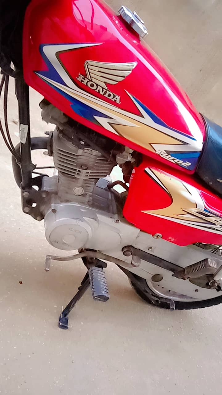 Honda CG 125 2020 karachi 5