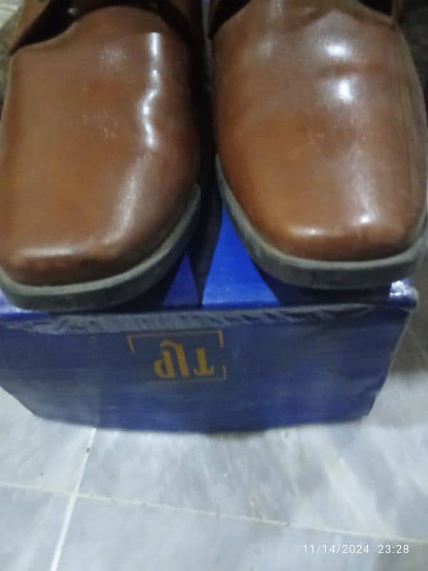 Men Shoes brand 1