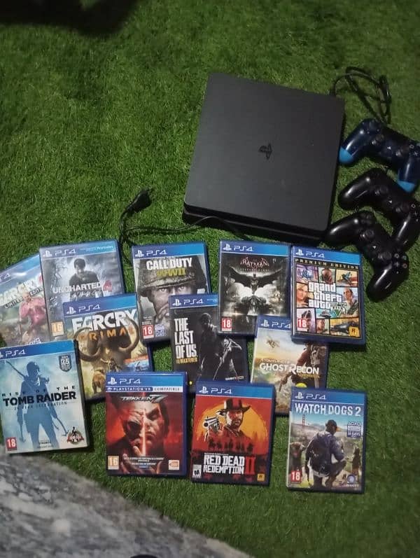 PC4 with Multiple Games and 3 remotes 1