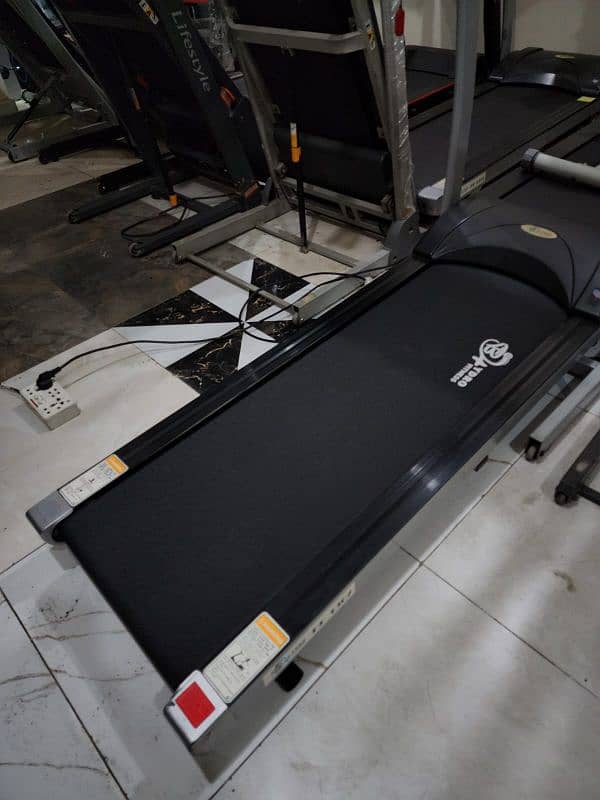 treadmils. (0309 5885468) . home gym. gym cycles. ellapticals 18