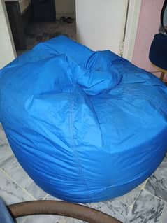 Big Size Bean Bags in Good Condition