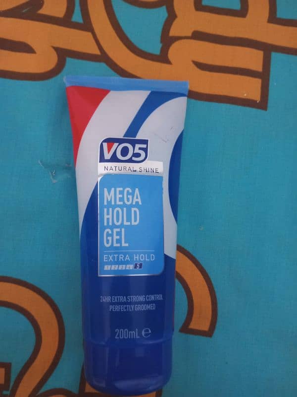 VO5 MEGA HOLD GEL UK's #1 Styling Brand 0