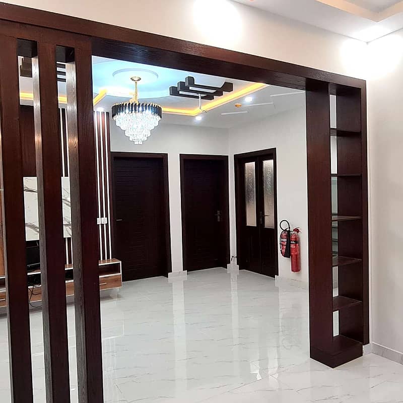 8 MARLA BEAUTIFUL HOUSE AVAILABLE FOR RENT IN DHA RAHBER 11 6