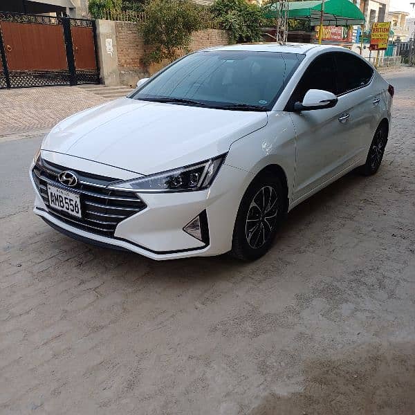 Hyundai Elantra GLS 2022 1