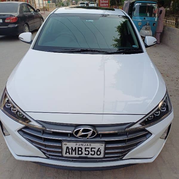 Hyundai Elantra GLS 2022 4