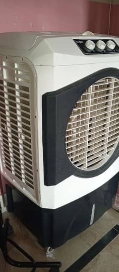 Air cooler used best condition only 1 year used