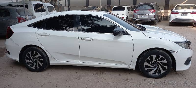 Honda Civic VTi Oriel Prosmatec 2017 4