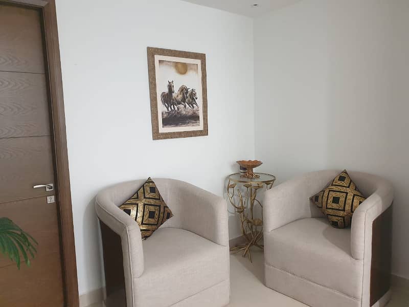 3 Bed Fully Furnished Apartment Available For Rent in Penta Square DHA Phase 5 Lahore 4