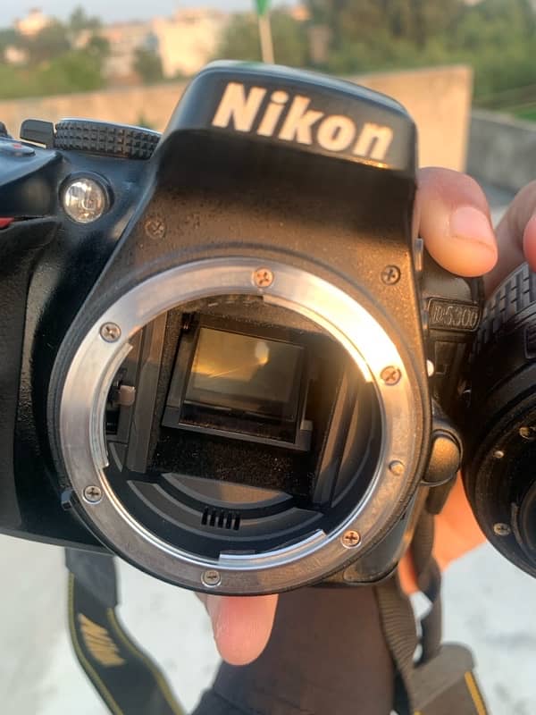 Nikon D5300 with 18-55mm G lens 14