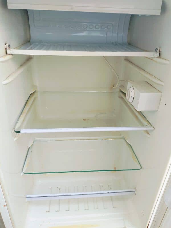 Imported Geniun Room fridge 4