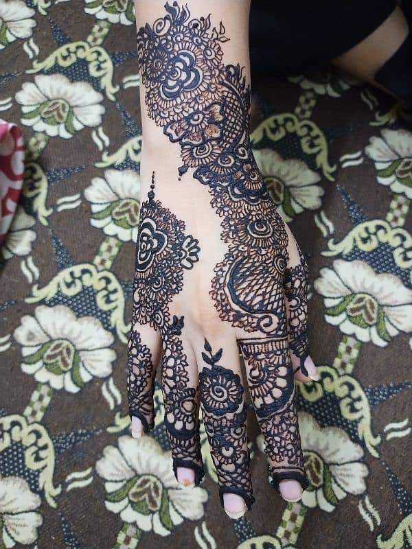 mahendi 0