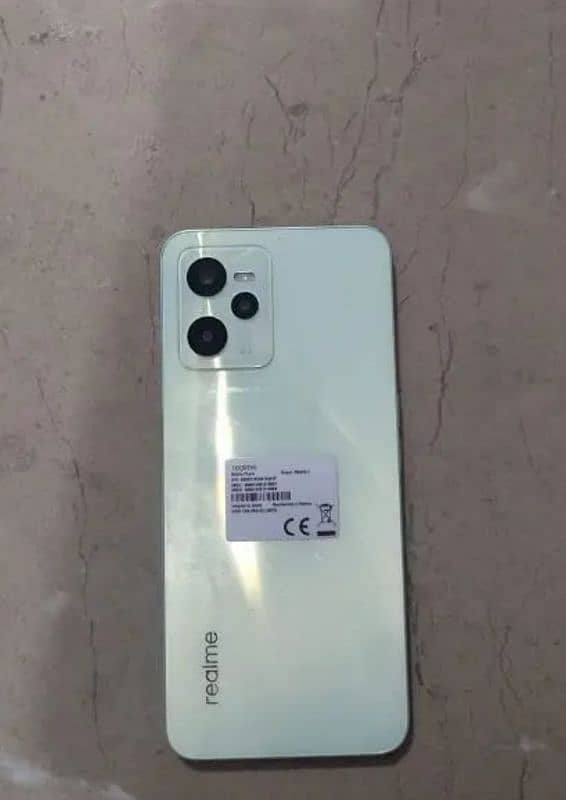 Realme C35 0