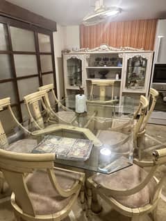 8 Seater Dining Table for SALE!