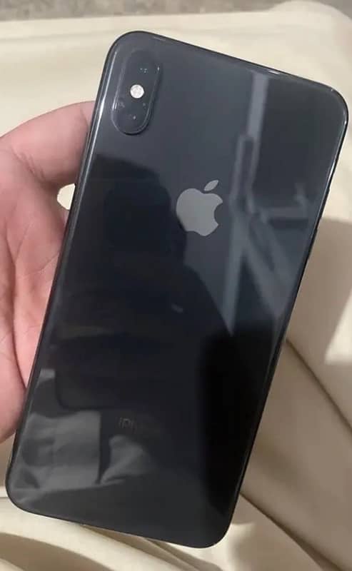 Iphone Xsmax 256  Pta approved 1