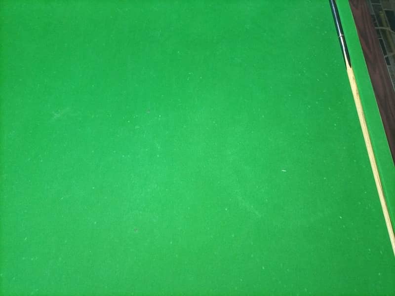 Snooker table /perfect 10/10 condition/ 2