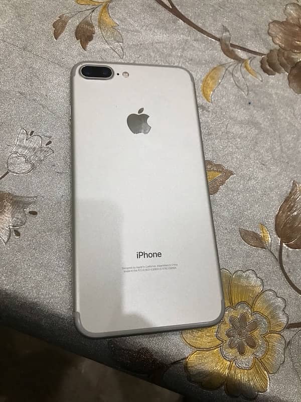 iPhone 7 Plus pta prove 128Gb all ok Exchange bi krlu ga Acha phone sa 6