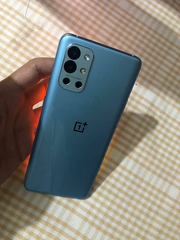 OnePlus 9R. 12/256GB 2