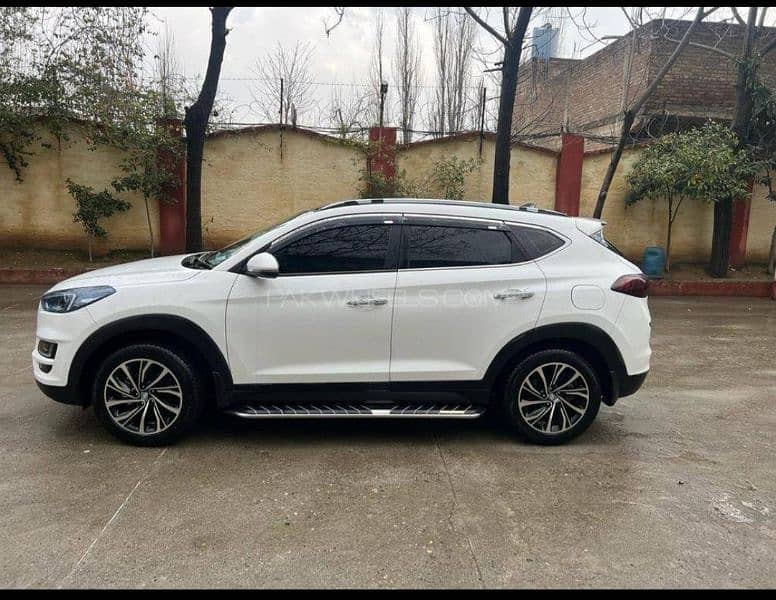 Hyundai Tucson 2023 4