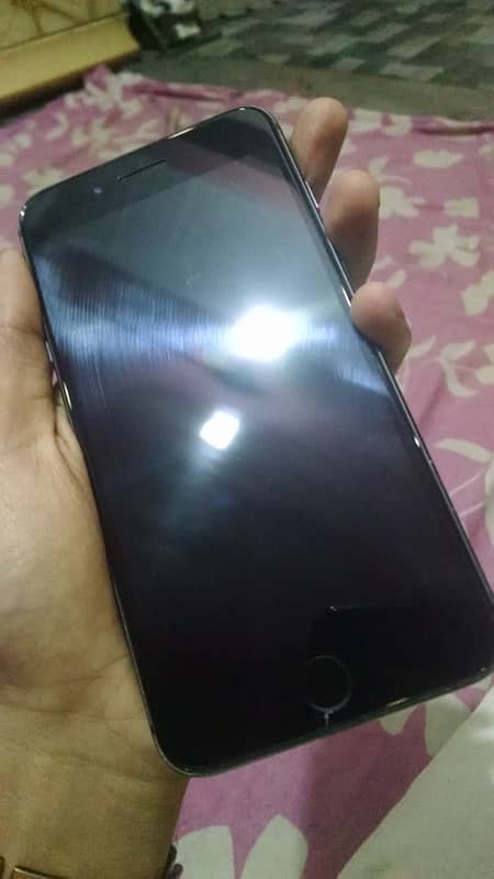 iPhone 8 PLUS NON PTA 1