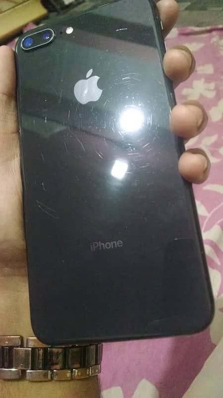 iPhone 8 PLUS NON PTA 2