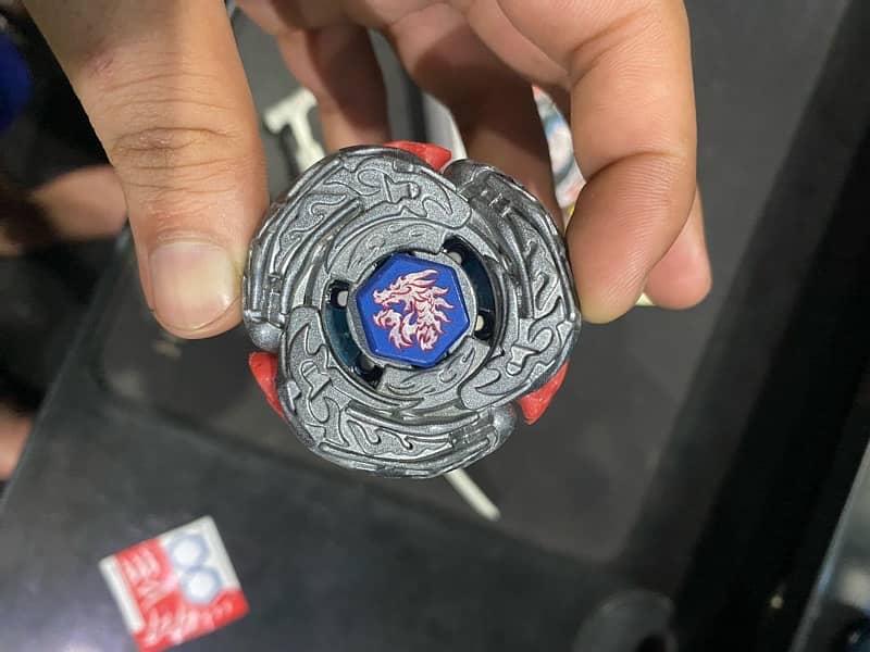 BEYBLADE LDRAGO DESTRUCTOR 0