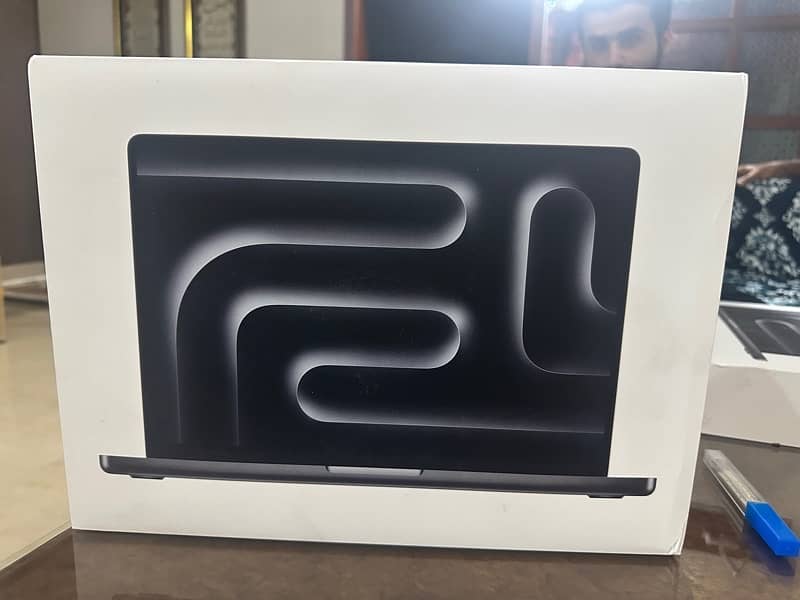 Macbook Pro 512gb 18gb 14 inch Brand new sealed 0