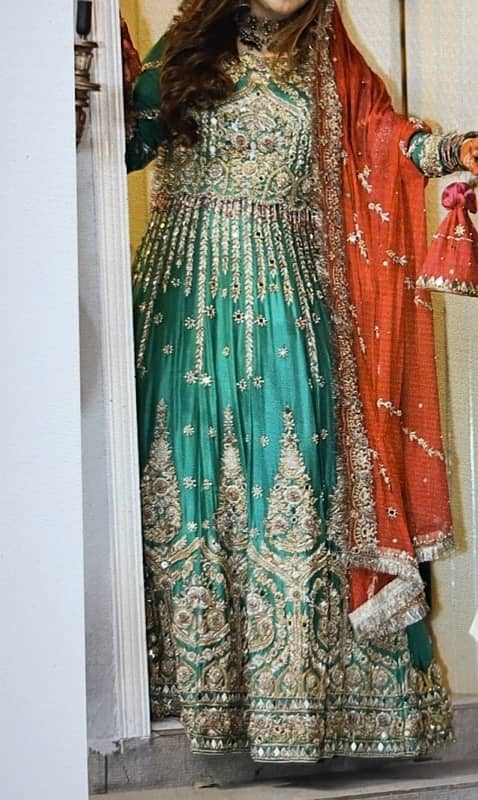 mehendi bridal lehenga 5